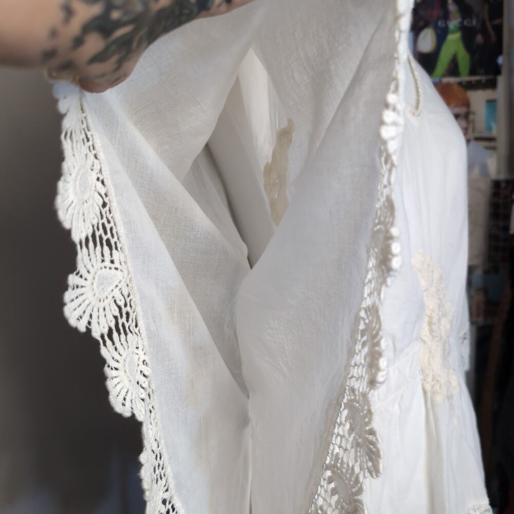 Embroidered Lace Trim Peplum Top Beach Summer - Picture 3 of 7
